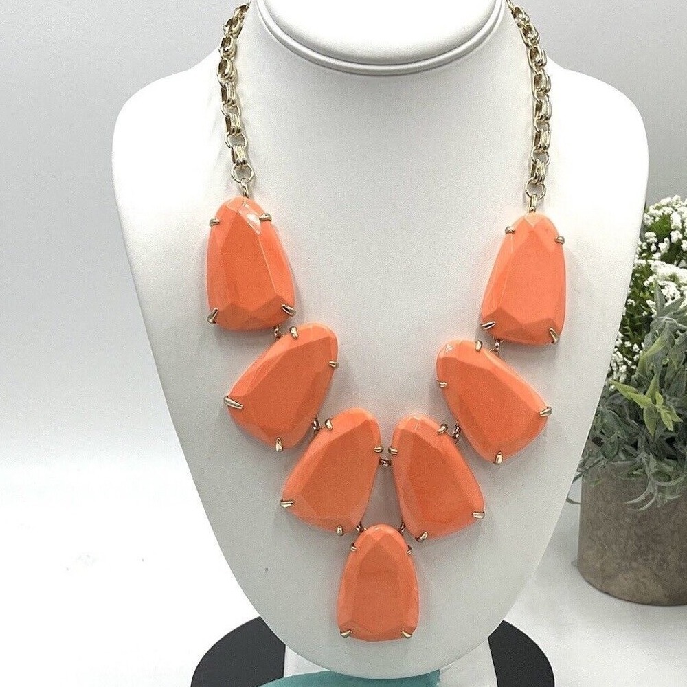 Kendra Scott Harlow Salmon Orange Coral 14k Gold Plated Statement Necklace